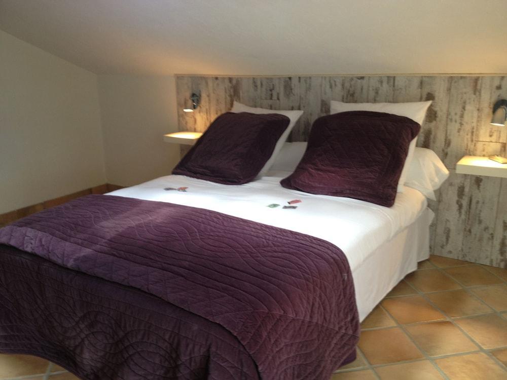 La Vignarelle Bed and Breakfast Callas Eksteriør billede